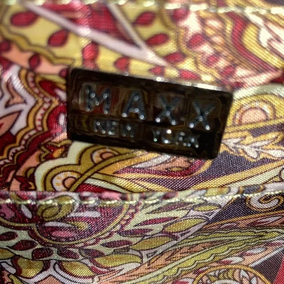 💛TODAY***$29***NWT Maxx New York pink 100% embossed crocodile leather purse. - Picture 10 of 10